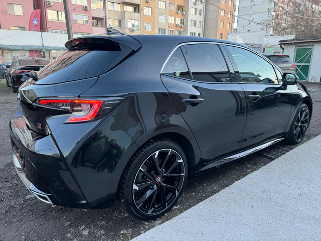 Toyota Corolla GR-2.0Hybrid FULL Гаранция! - автомобили, коли, обяви за нови и употребявани 3