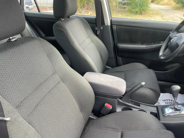 Toyota Corolla 1.4D4D-90-AVTOMAT-ITALIA - автомобили, коли, обяви за нови и употребявани 5