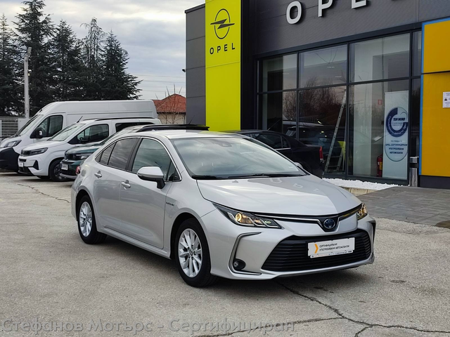 Toyota Corolla 4-вр. Седан 121к.с. Хибрид - автомобили, коли, обяви за нови и употребявани 2