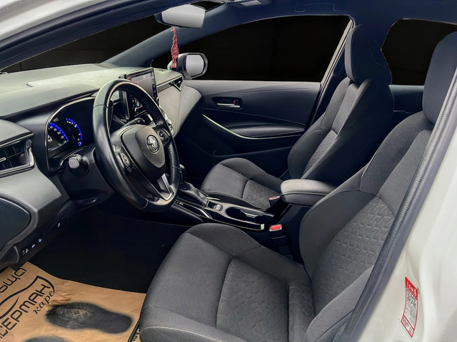 Toyota Corolla 1.8h LOUNGE TECH - автомобили, коли, обяви за нови и употребявани 6