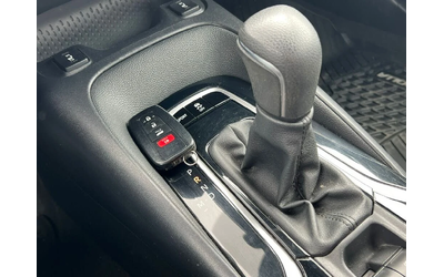 Toyota Corolla SE* FWD* АвтоКредит* (ЦЕНА ДО БГ) - автомобили, коли, обяви за нови и употребявани 13