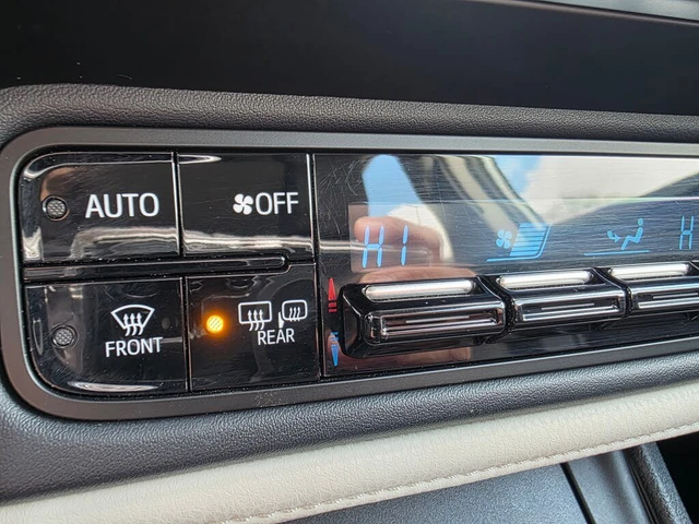 Toyota Corolla АвтоКредит* (ЦЕНА ДО БГ) - автомобили, коли, обяви за нови и употребявани 12