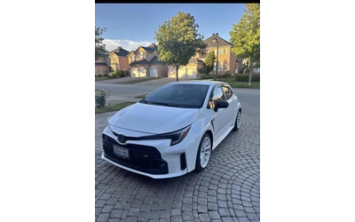 Toyota Corolla GR * CARFAX * АВТО КРЕДИТ * - автомобили, коли, обяви за нови и употребявани 0