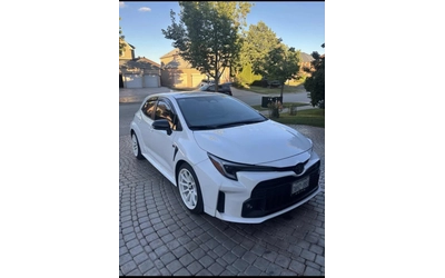 Toyota Corolla GR * CARFAX * АВТО КРЕДИТ * - автомобили, коли, обяви за нови и употребявани 1