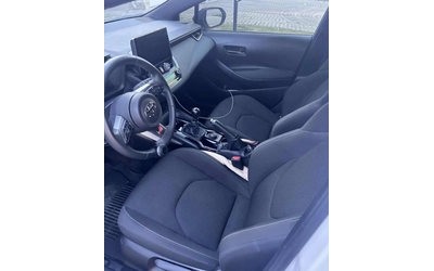 Toyota Corolla GR * CARFAX * АВТО КРЕДИТ * - автомобили, коли, обяви за нови и употребявани 4