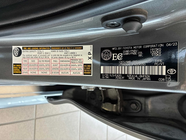 Toyota Corolla GR* CIRCUIT EDITION* - автомобили, коли, обяви за нови и употребявани 12