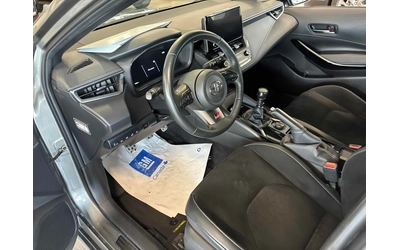Toyota Corolla GR* CIRCUIT EDITION* - автомобили, коли, обяви за нови и употребявани 7