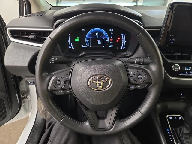 Toyota Corolla Hybrid LE CVT AWD * CARFAX * АВТО КРЕДИТ * - автомобили, коли, обяви за нови и употребявани 8