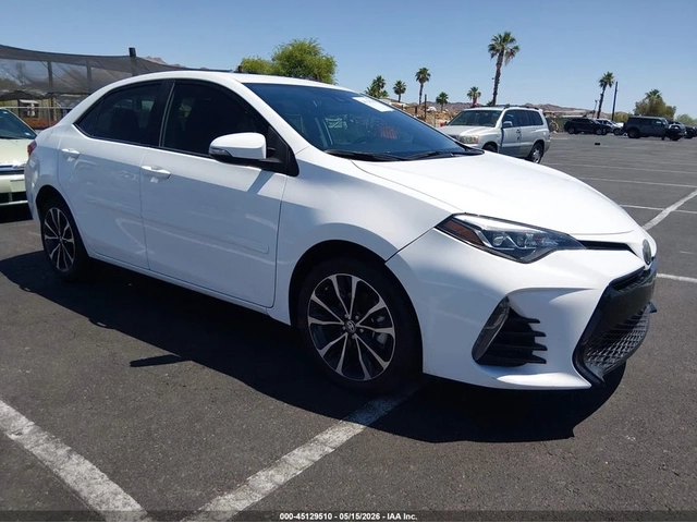 Toyota Corolla SE - автомобили, коли, обяви за нови и употребявани 0