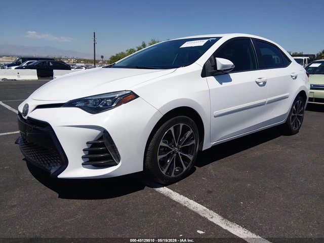Toyota Corolla SE - автомобили, коли, обяви за нови и употребявани 1