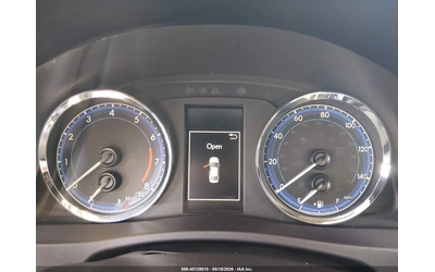 Toyota Corolla SE - автомобили, коли, обяви за нови и употребявани 7