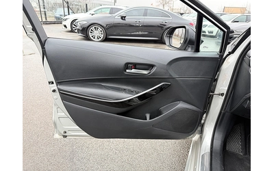 Toyota Corolla 2.0Hybrid GR-S-KAMERA-LED-XENON-DISTRONIK-ПОДГРЯВА - автомобили, коли, обяви за нови и употребявани 6