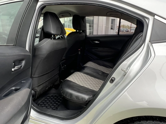Toyota Corolla 1.8 HEV Executive - автомобили, коли, обяви за нови и употребявани 11