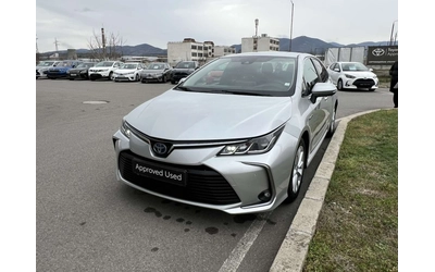 Toyota Corolla 1.8 HEV Executive - автомобили, коли, обяви за нови и употребявани 6