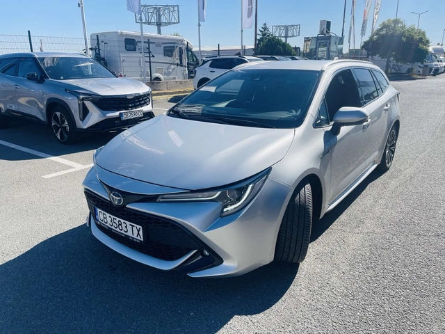 Toyota Corolla 2.0 HEV Touring Sport Executive Plus - автомобили, коли, обяви за нови и употребявани 0