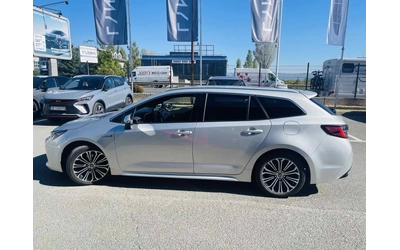 Toyota Corolla 2.0 HEV Touring Sport Executive Plus - автомобили, коли, обяви за нови и употребявани 6