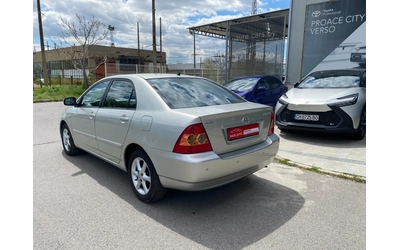 Toyota Corolla 1.4 SOL MT - автомобили, коли, обяви за нови и употребявани 6