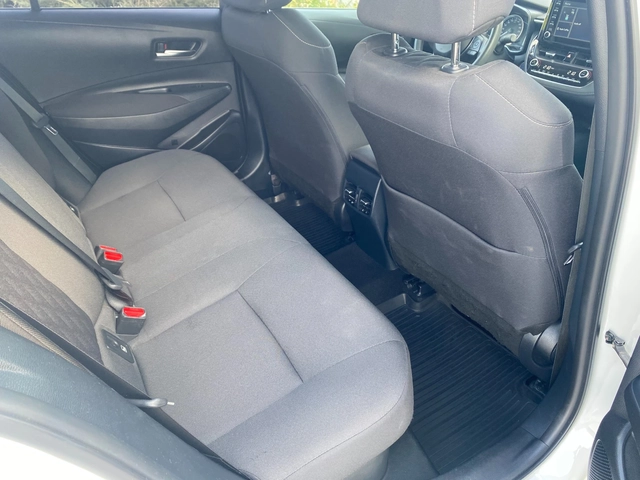Toyota Corolla 1.8 HEV - автомобили, коли, обяви за нови и употребявани 9