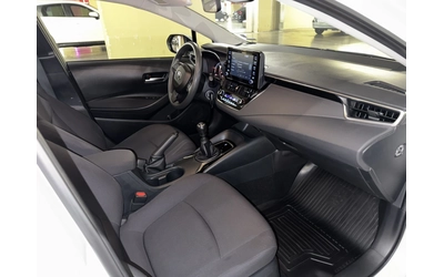 Toyota Corolla 1.5 МТ - автомобили, коли, обяви за нови и употребявани 16