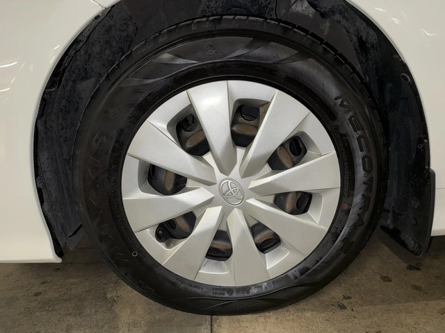 Toyota Corolla 1.5 МТ - автомобили, коли, обяви за нови и употребявани 7