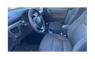 Toyota Corolla 1.4 D - автомобили, коли, обяви за нови и употребявани 11