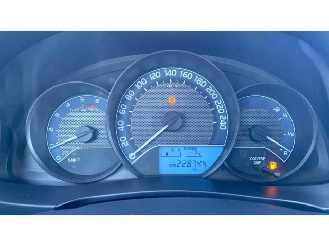 Toyota Corolla 1.4 D - автомобили, коли, обяви за нови и употребявани 13