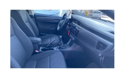 toyota-corolla - 5