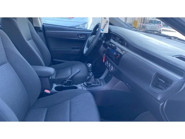 Toyota Corolla 1.4 D - автомобили, коли, обяви за нови и употребявани 5