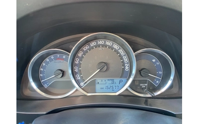 Toyota Corolla 1.6 AT - автомобили, коли, обяви за нови и употребявани 14
