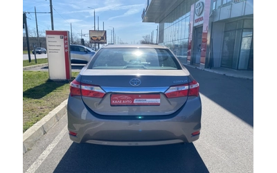 toyota-corolla - 4