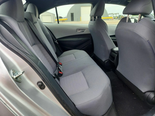 Toyota Corolla SE - автомобили, коли, обяви за нови и употребявани 9