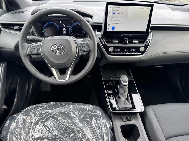 Toyota Corolla Cross 2.0 HEV Executive Plus - автомобили, коли, обяви за нови и употребявани 15