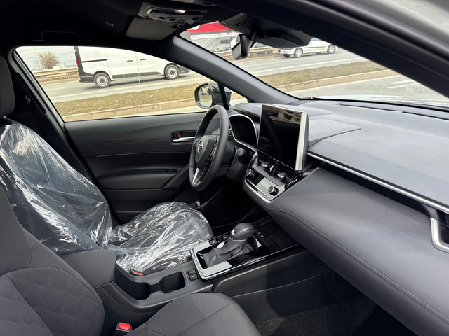 Toyota Corolla Cross 2.0 HEV Executive Plus - автомобили, коли, обяви за нови и употребявани 8