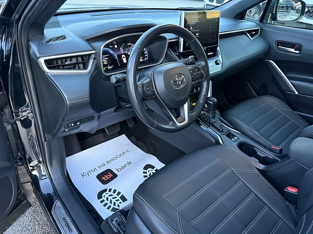 Toyota Corolla Cross 2.0Hybrid-4x4-Navi-Led-Bixenon-Kamera-Подгряване-! - автомобили, коли, обяви за нови и употребявани 8