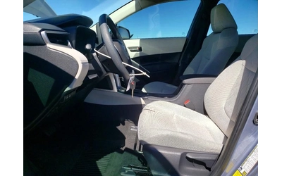 Toyota Corolla Cross - автомобили, коли, обяви за нови и употребявани 6
