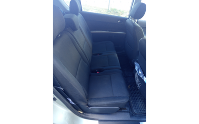 Toyota Corolla verso 1,8, 129 к.с. - автомобили, коли, обяви за нови и употребявани 7