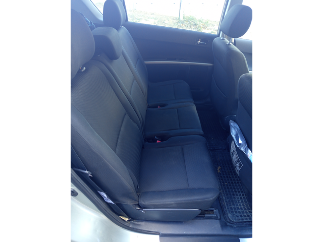 Toyota Corolla verso 1,8, 129 к.с. - автомобили, коли, обяви за нови и употребявани 7