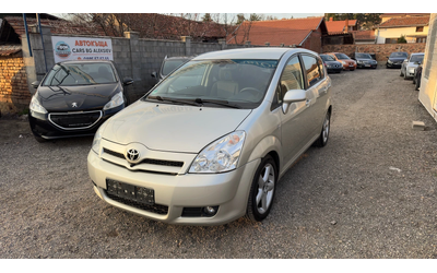 toyota-corolla-verso - 0