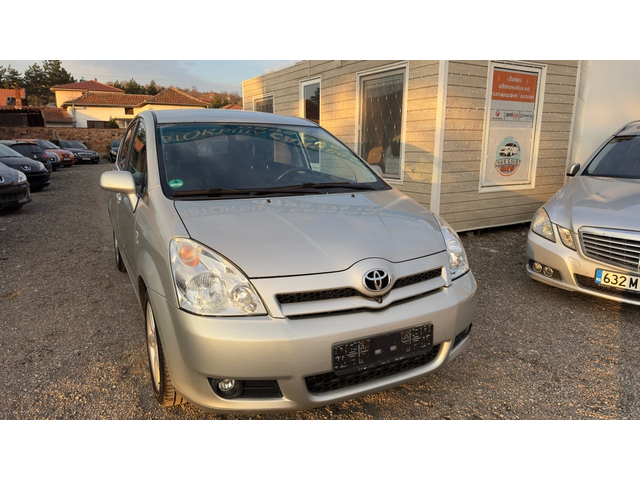 Toyota Corolla verso 7 МЕСТНА - автомобили, коли, обяви за нови и употребявани 2