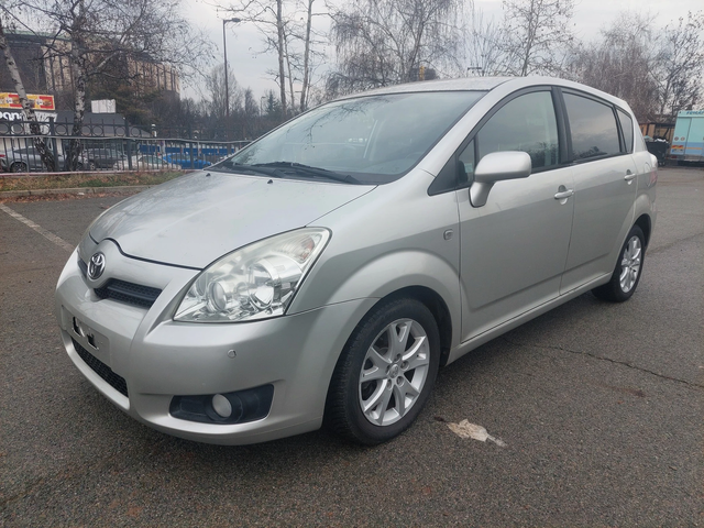 Toyota Corolla verso 2, 2d 136ps 143000km!!! - автомобили, коли, обяви за нови и употребявани 1