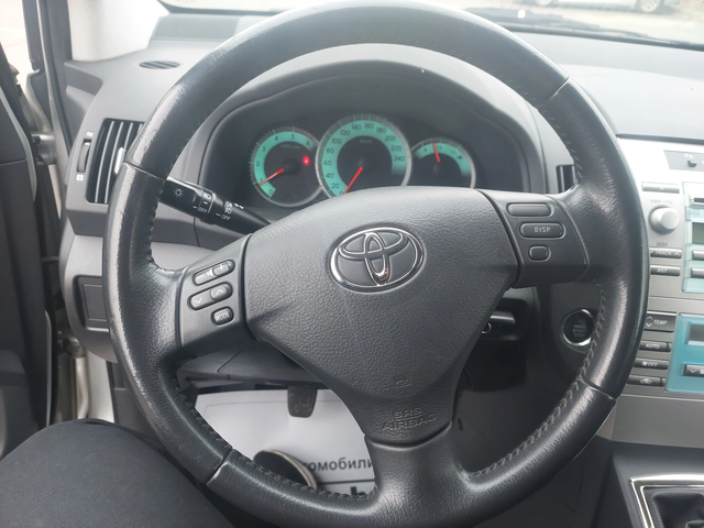 Toyota Corolla verso 2, 2d 136ps 143000km!!! - автомобили, коли, обяви за нови и употребявани 8