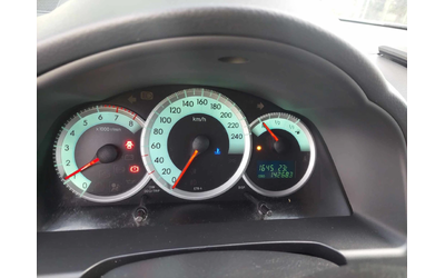 Toyota Corolla verso 1, 6i 110ps - автомобили, коли, обяви за нови и употребявани 7