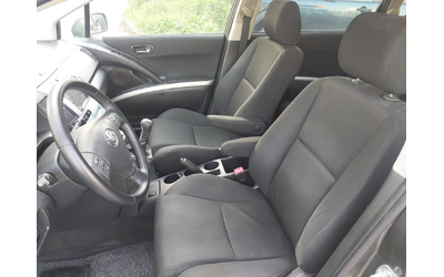 Toyota Corolla verso 1, 6i 110ps Italy - автомобили, коли, обяви за нови и употребявани 6