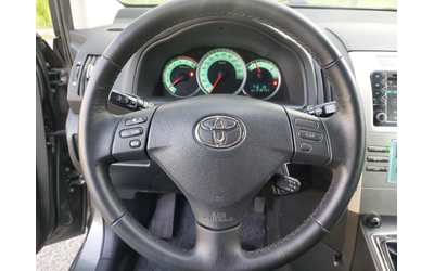 Toyota Corolla verso 1, 6i 110ps Italy - автомобили, коли, обяви за нови и употребявани 7