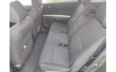 Toyota Corolla verso 1, 6i 110ps Italy - автомобили, коли, обяви за нови и употребявани 8