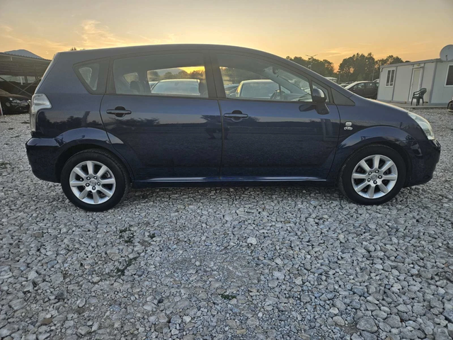 Toyota Corolla verso - автомобили, коли, обяви за нови и употребявани 5