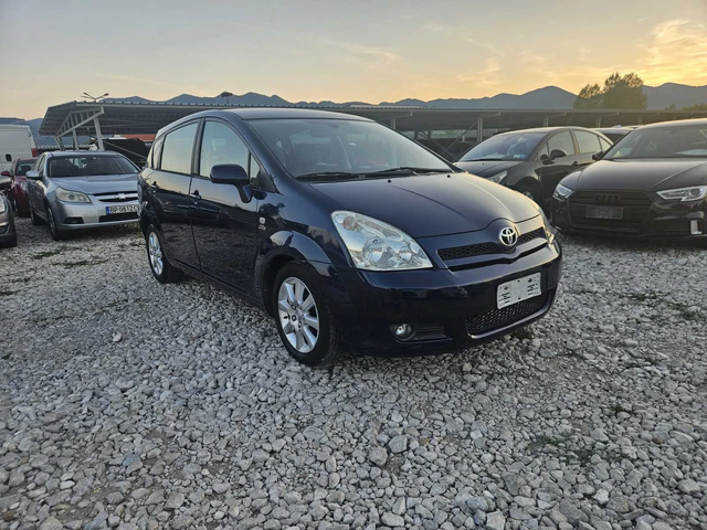 Toyota Corolla verso - автомобили, коли, обяви за нови и употребявани 6