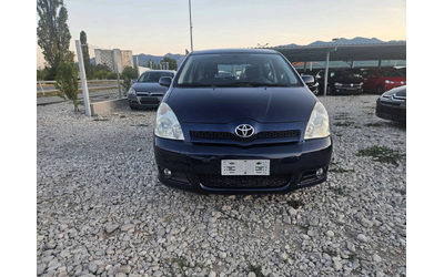 Toyota Corolla verso - автомобили, коли, обяви за нови и употребявани 7