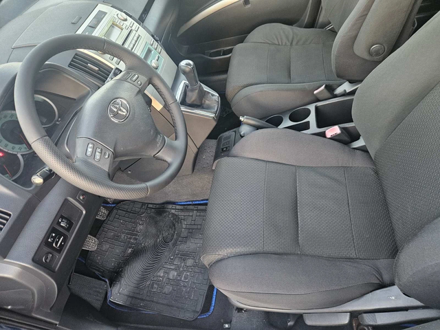 Toyota Corolla verso - автомобили, коли, обяви за нови и употребявани 9