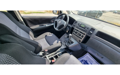 Toyota Corolla verso 2.0 d4d 115k.c ITALIA - автомобили, коли, обяви за нови и употребявани 14